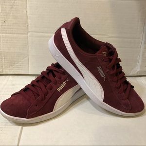 Puma women suede classic maroon sneaker size 8